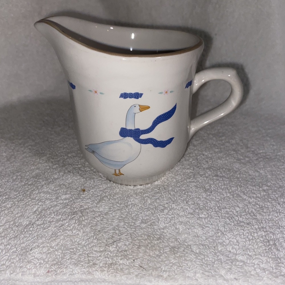 Vintage Newcor Stoneware Countryside Geese/Goose Creamer